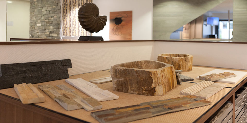 Naturstein in der Ausstellung
